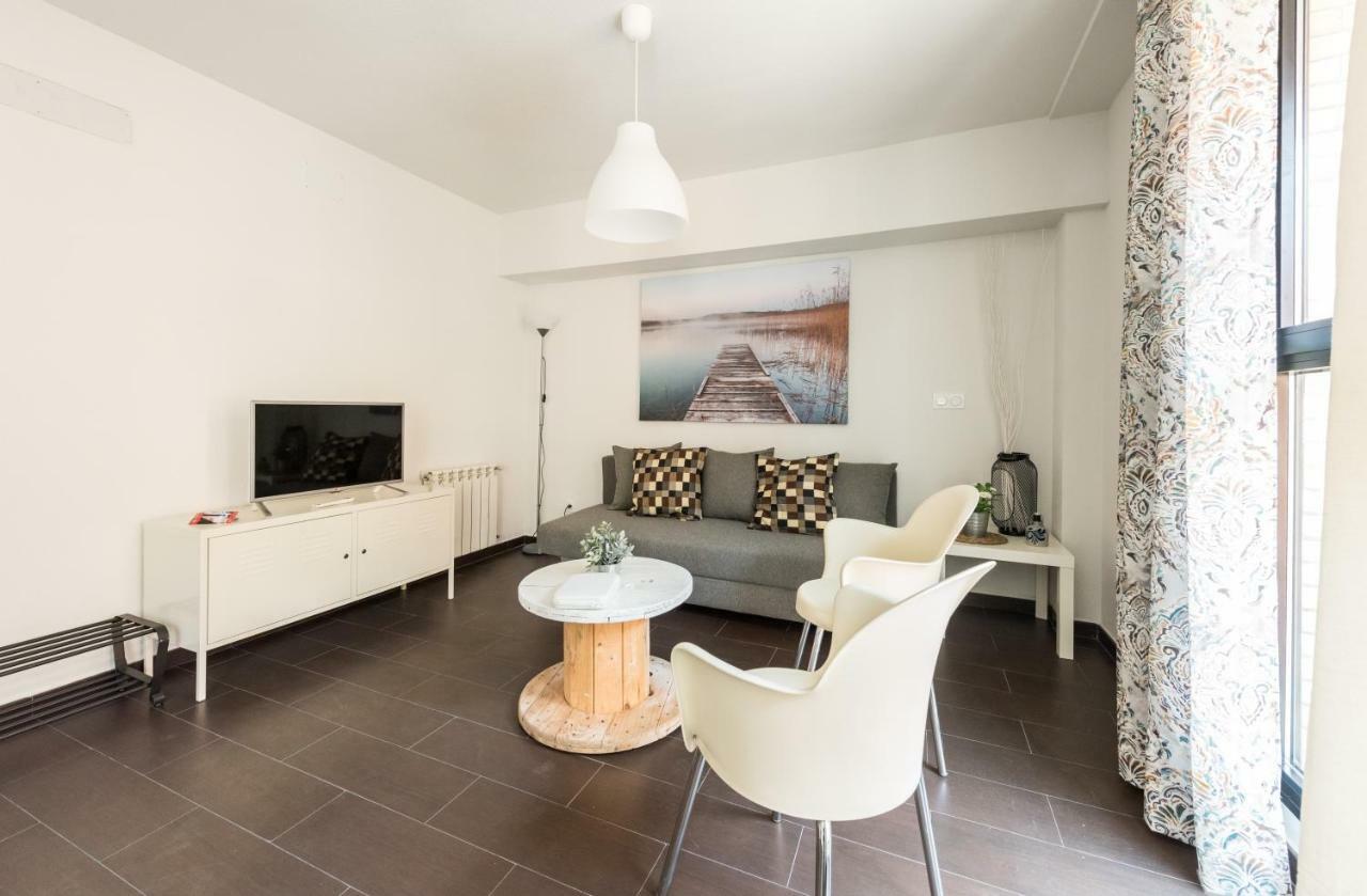 2 Habitaciones Apartamento Temporada En Lucero Madrid Ngoại thất bức ảnh