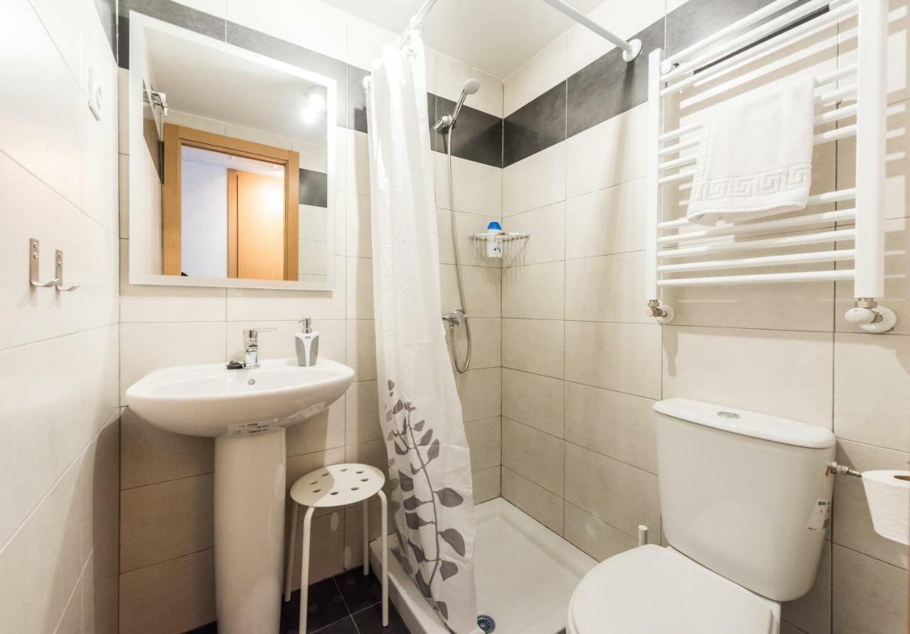 2 Habitaciones Apartamento Temporada En Lucero Madrid Ngoại thất bức ảnh
