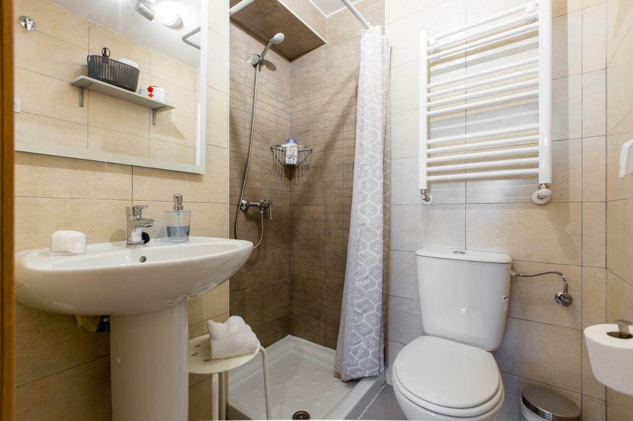 2 Habitaciones Apartamento Temporada En Lucero Madrid Ngoại thất bức ảnh